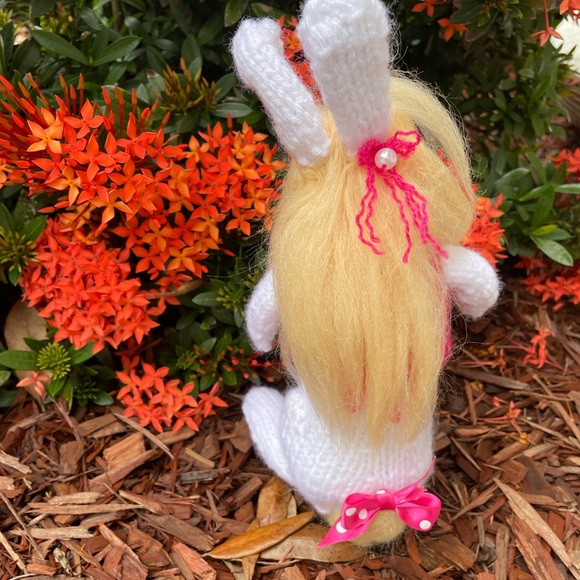 Hand crafted Barbie knit and needle felted Barbiecore bunny artisan 1 of a kind - Picture 6 of 16